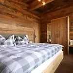 Guest house Alpengasthof Karalm Rauris